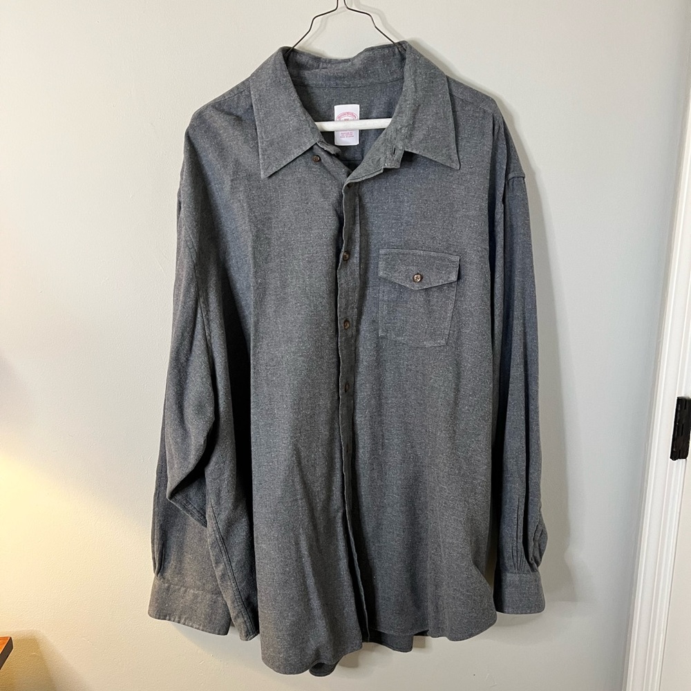 Brooks Brothers Men’s button down flannel shirt